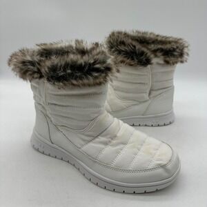 Ryka Womens 8.5M Suzy White Quilted Puffer Faux Fur Trim Winter Ankle Snow Boots